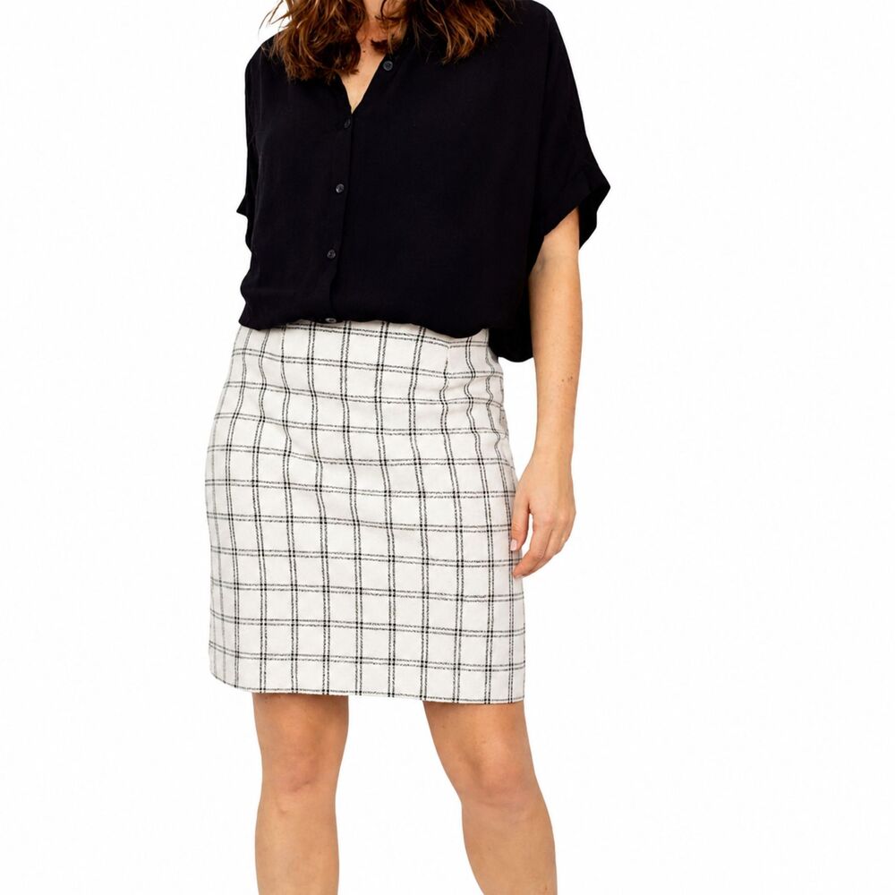J. Jill Windowpane Stretch Plaid Skirt Size MP NWOT